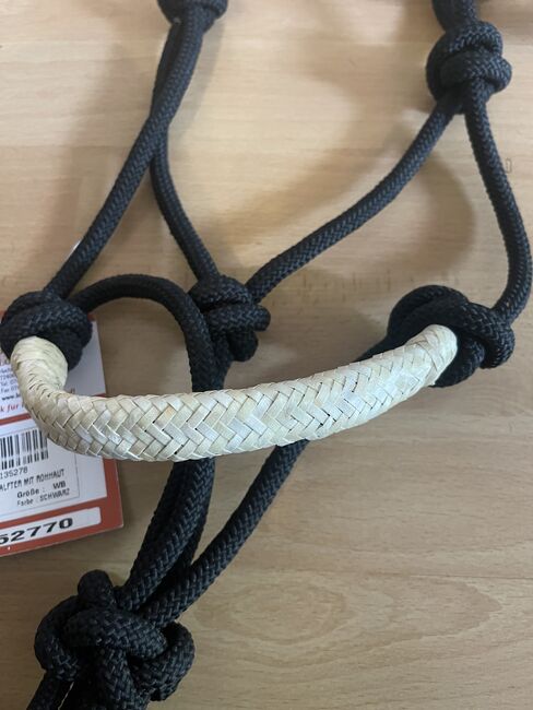 L-pro West Knotenhalfter mit Rohhaut, L-pro West, Lisa Sauerzweig, Halters, Troisdorf , Image 4