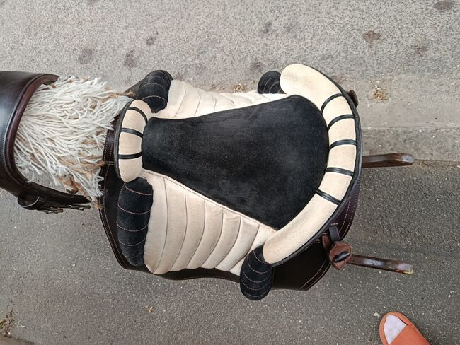 La Selle Sattel, La Selle L´Art pour L´Art, Weise Anja, Barocksattel, Marloffstein, Abbildung 4