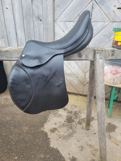 Labelle by Felix Bühler VS Sattel, Labelle by Felix Bühler, Fiona Jaquet, All Purpose Saddle, Courtaman, Image 4