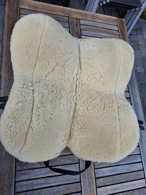 Lammfellsattel Christ, Christ, Kock, Lambskin Pad, Rethwisch, Image 4