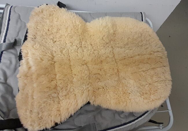 Lammfell Sattelpad von Christ, Christ Lammfell Sattelunterlage, Petra, Other Pads, Ludwigsburg