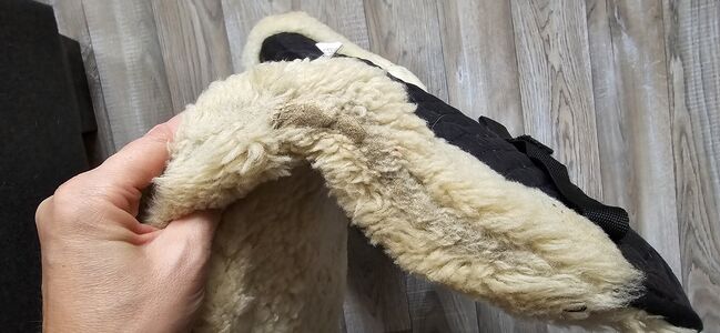 Lammfell-Sattelkissen Horse-friends, Loesdau/Horse friends, BeagleLou, Andere Pads, Schneeberg, Abbildung 4
