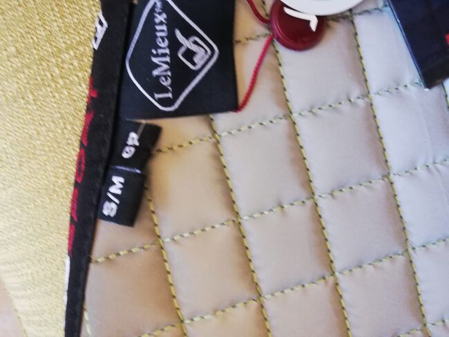 Le Mieux beige GP, L saddle pad, Le mieux, Tanya , Other Pads, London, Image 4