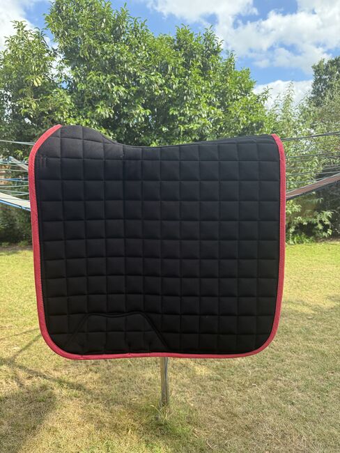 Le Mieux Dr Schabracke papaya, Le Mieux , Yara Simson, Dressage Pads, Wathlingen, Image 4