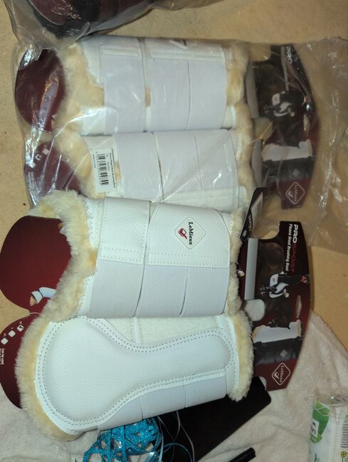 Le Mieux Fleece Lined Boots in 3 Farben, Le Mieux , Conny , Tendon Boots, Neuss