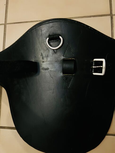 Lederstollengurt schwarz 135cm, Vanessa Voigt, Sattelgurte, Haiger, Abbildung 3