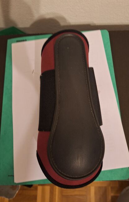 Beinschutz, Manuela Schmiedhofer , Tendon Boots, Obdach
