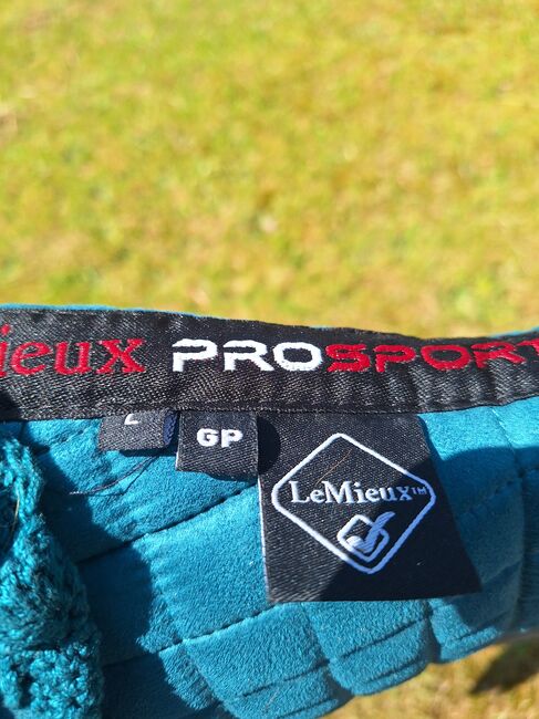 Lemieux dressur schabracke und fliegen ohren set, LEMIEUX , Larissa gehrke , Dressage Pads, Soltau, Image 4