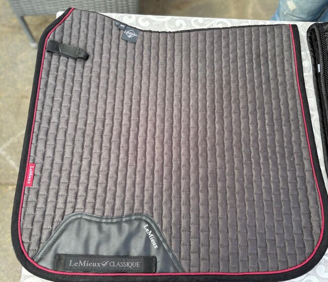 LeMieux Schabracke, LeMieux  Classique, Marion De Bruijn-Schmitz, Dressage Pads, Kerpen
