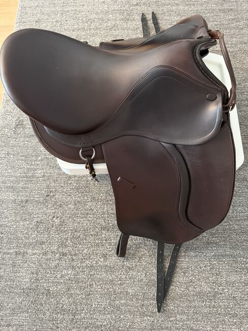 Lederbaumsattel von Fa. Sattelglück 18 Zoll, braun, Modell Viento, Sattelglück Viento Dressursattel, Nadine , Other Saddle, Dinslaken, Image 2