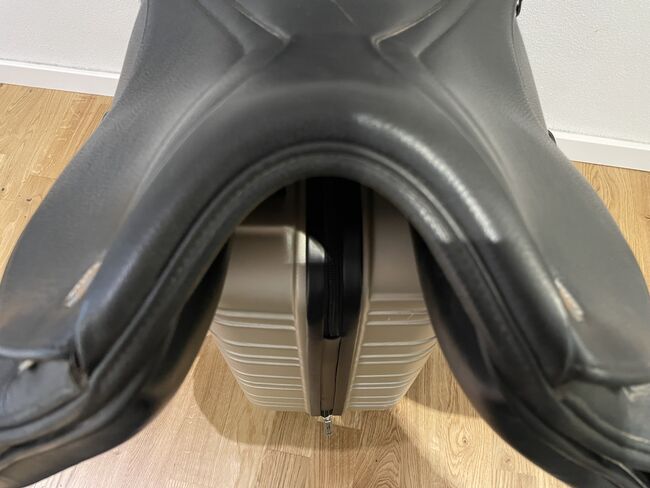 Letek Dressursattel, NEUwertig, 17,5, Letek, Janine Heckmann, Dressage Saddle, Tholey, Image 11