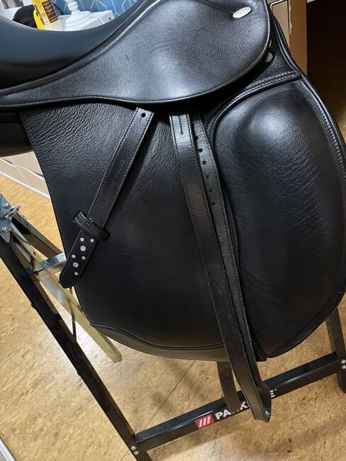 Letek Dressursattel Smooth S-Line 18 Zoll, Letek Smooth S-Line, Jana , Dressage Saddle, Haina (Kloster), Image 4