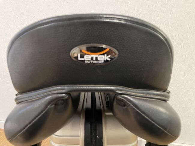 Letek Dressursattel, NEUwertig, 17,5, Letek, Janine Heckmann, Dressage Saddle, Tholey, Image 7