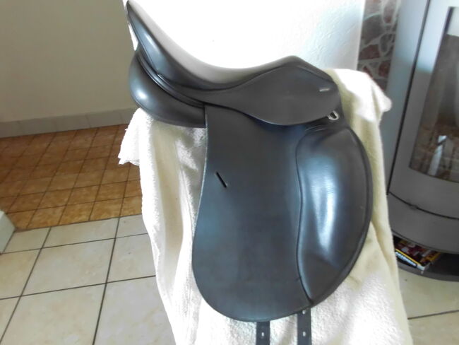 Letek Excellent Dressur Sattel 17 Zoll Wechselb. Kopfeisen, Letek Excellent, Brigitte, Dressage Saddle, Königsberg, Image 8