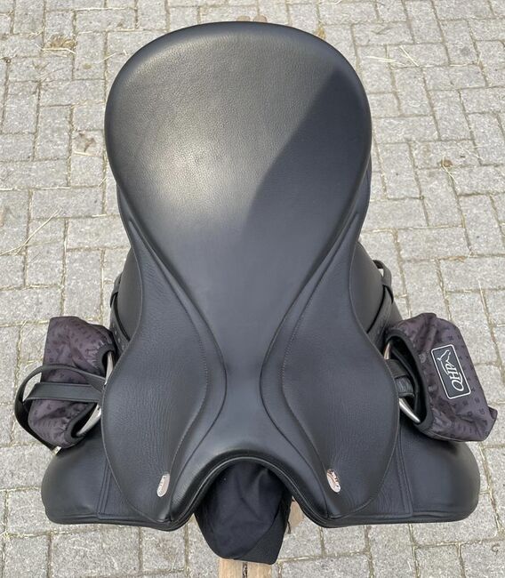 Letek S Line Dressursattel halbes Jahr alt, Letek S Line, Andrea Boller, Dressage Saddle, Duisburg, Image 9