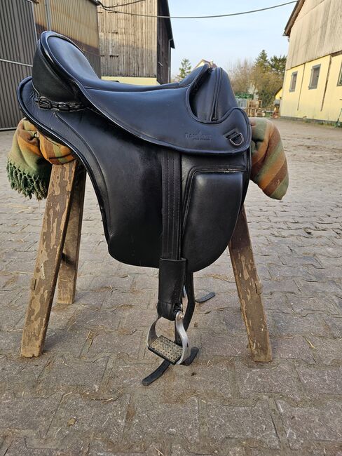Barefoot Lexigton Sattel, Barefoot Lexington, Celina Ofer , Treeless Saddle, Ketsch