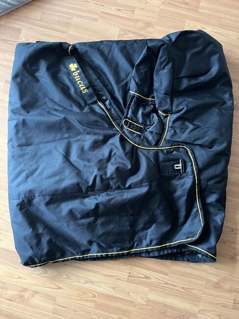 wie neu: Bucas Irish Turnout extra 300g - Grösse 165 - black-gold, Bucas Irish Turnout extra 300g black-gold Grösse 165, Helena , Horse Blankets, Sheets & Coolers, Krefeld, Image 7