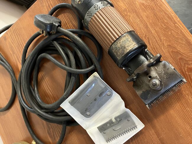Lister clippers with set of new blades, Lister, Paul Mitchell, Care Products, St Clement