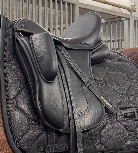 Louisa Koehne Dressursattel 17 Zoll, Louisa Koehne , Jassi , Dressage Saddle, Zossen 