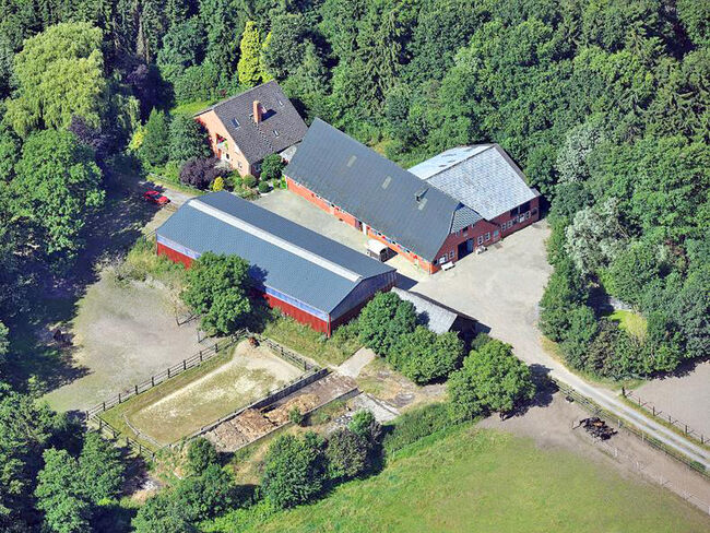 Niedersachsen, Osterholz-Scharmbeck, Wohnhaus mit Pferdestall, Reithalle zu verkaufen, Sabine Wesseln, Maras World of Horses (Maras World Solutions S.L.), Equestrian Properties, Osterholz-Scharmbeck