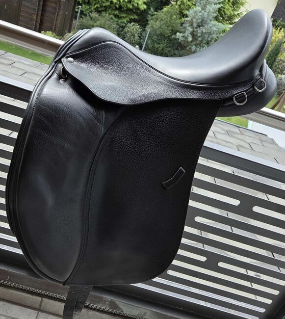 Loxley by Bliss Dressur 17,5 Zoll, Loxley by Bliss , Jessica Valentini, Dressage Saddle, Altenstadt 