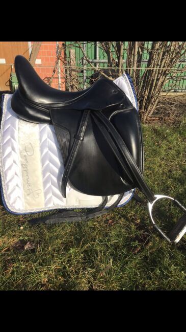 Luxus Dressursattel der Marke Equiline, Equiline, Fiene, Dressage Saddle, Harsum, Image 6