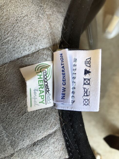 Magnetfeld Schabracke, Torpol, Deborah, Dressage Pads, Luzern, Image 4