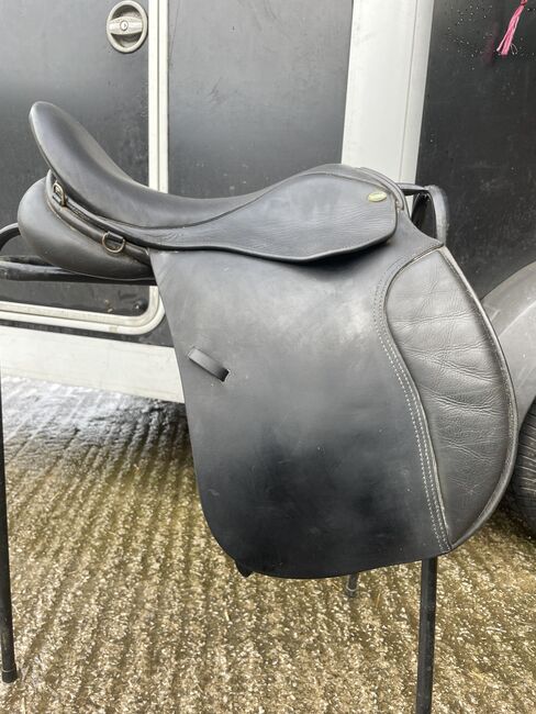 Manor GP Saddle, Manor, Lucy, Vielseitigkeitssattel (VS)