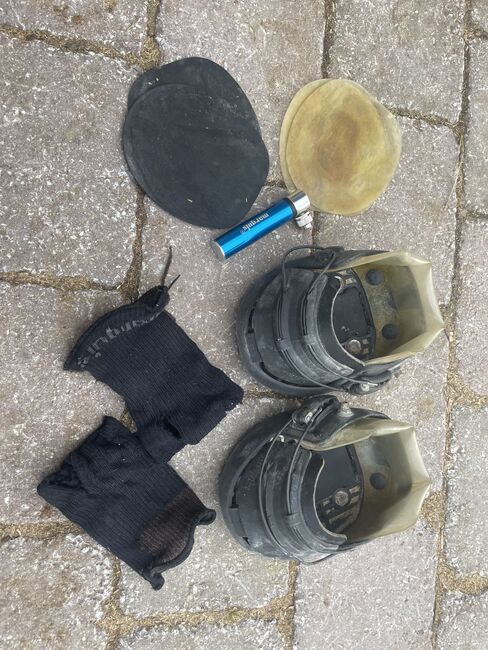 Marquis Hufschuhe Gr. 1, 2x Einlagen, Stulpen, Lupftpumpe, Marquis, Lea, Hoof Boots & Therapy Boots, Fellbach, Image 4