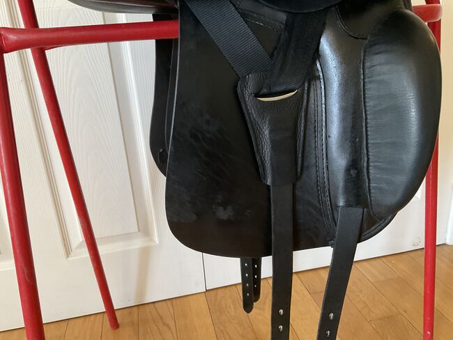 Massimo 18” Dressage Saddle, Massimo  Dressur ll, Laura Travers, Siodła ujeżdżeniowe, Leighton Buzzard, Image 5