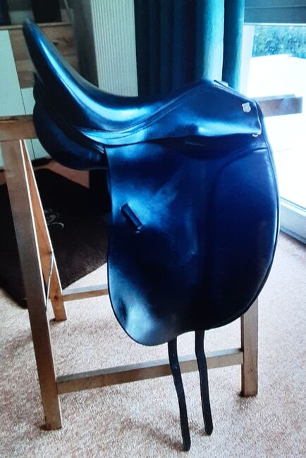 Massimo Dressur II Dressursattel 17,5 - Kammerweite 33, Massimo  Massimo Dressur II , Müller , Dressage Saddle, Oldenburg , Image 6