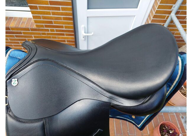 Massimo Dressursattel , 40er kammer., Massimo  Son l , Susanne , Dressage Saddle, Amöneburg, Image 2