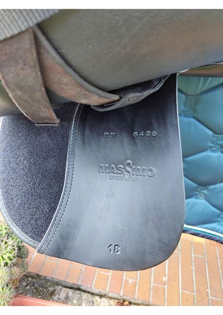 Massimo Dressursattel , 40er kammer., Massimo  Son l , Susanne , Dressage Saddle, Amöneburg, Image 3