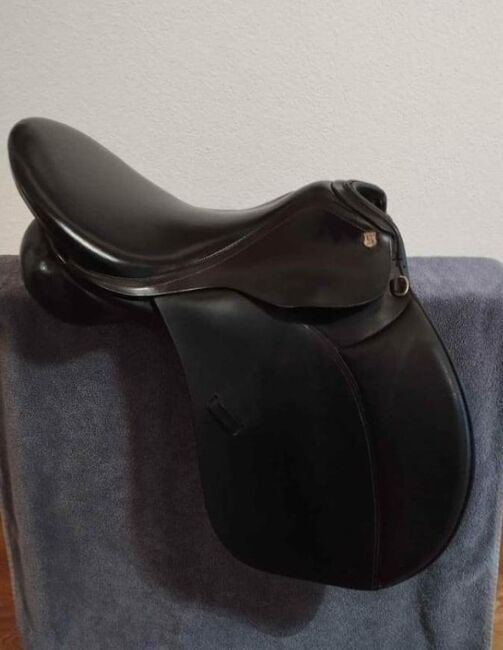 Massimo Sattel 17,5 Zoll - 38 Kammerweite, Massimo, Jasmin Heuer, Dressage Saddle,  Hanau, Image 6