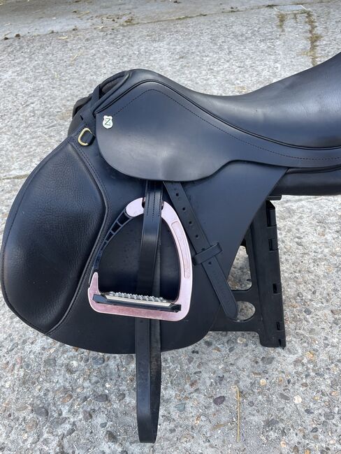 Massimo Springsattel 18,5, Massimo, Katharina , Jumping Saddle, Aachen , Image 11