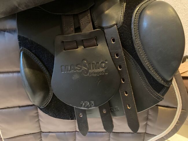 Massimo Springsattel "Springen II" 17,5 KW 36, Massimo Springen II, Heike, Jumping Saddle, Radbruch, Image 6