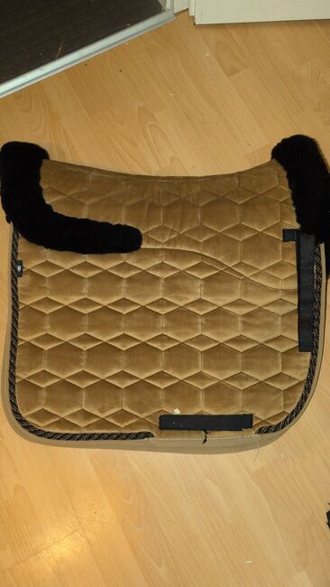 Mattes Samt Schabracke Gr. L Dressur, Mattes, Conny , Dressage Pads, Neuss