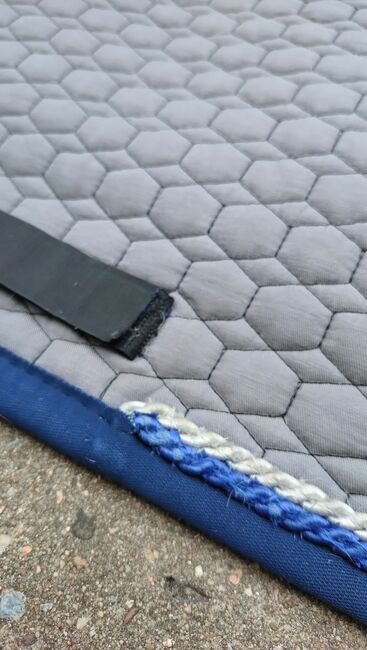 Mattes Lammfellschabracke grau Dressur, Mattes, Eva, Dressage Pads, Guntersblum , Image 4