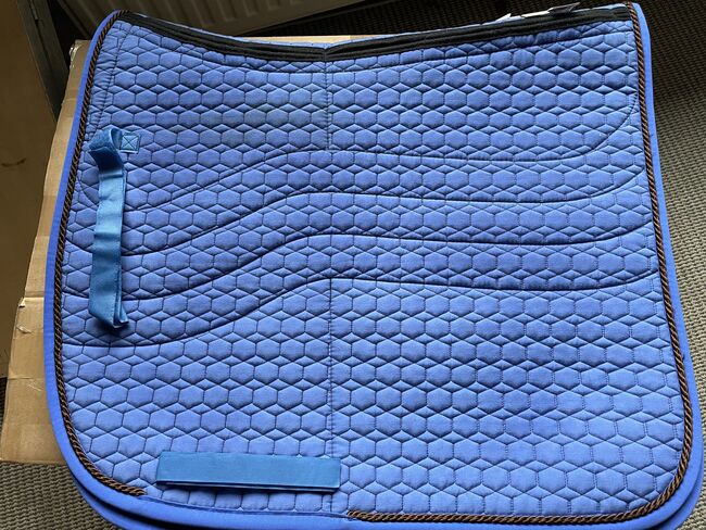 Mattes Schabracke XL Dressur Correction System, Mattes Correction System , Cux Fee, Dressage Pads, Wingst