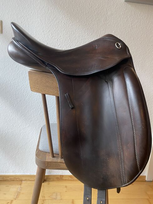 Max Benz Dressursattel Grand Prix, Max Benz Dressursattel Monoblatt, Johanna Stolz, Dressage Saddle, Köln, Image 3