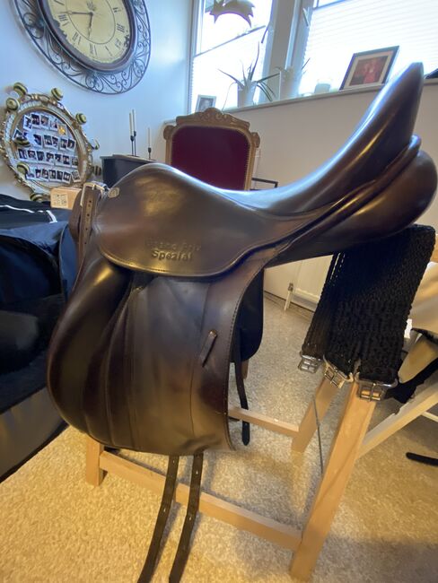 Max Benz Dressursattel aus den 1980ern, Max Benz Grant Special Dressursattel , A. Abeln, Dressage Saddle, Dörpen, Image 17