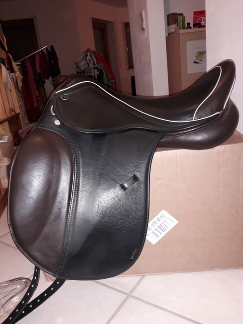 Maxflex Dressursattel Leonhard PS 2 Premium 17.5 Neuwertig, Maxflex  Leonhard PS 2 Premium , Andrea Bilz, Dressage Saddle, Mömlingen