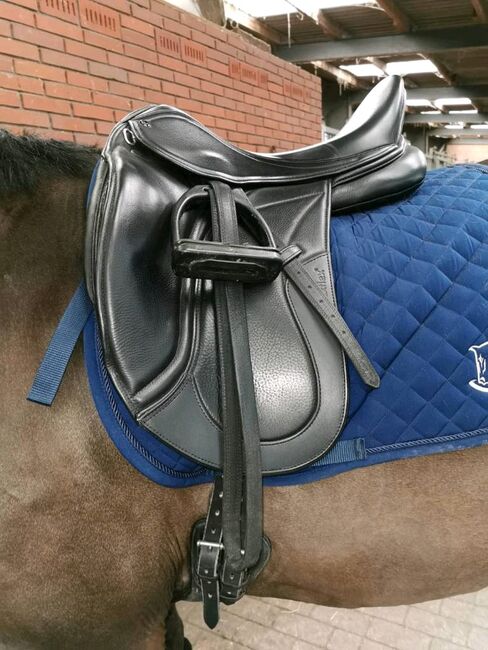 Maxflex Dressursattel bella 2 neu, Maxflex  Bella2, Ines, Dressage Saddle, Loxstedt