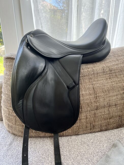 Maxflex Grand Prix 17“ Dressursattel Dressur Sattel Monoblatt, Maxflex Grand Prix, Sarah, Dressage Saddle, Ahrensburg, Image 9