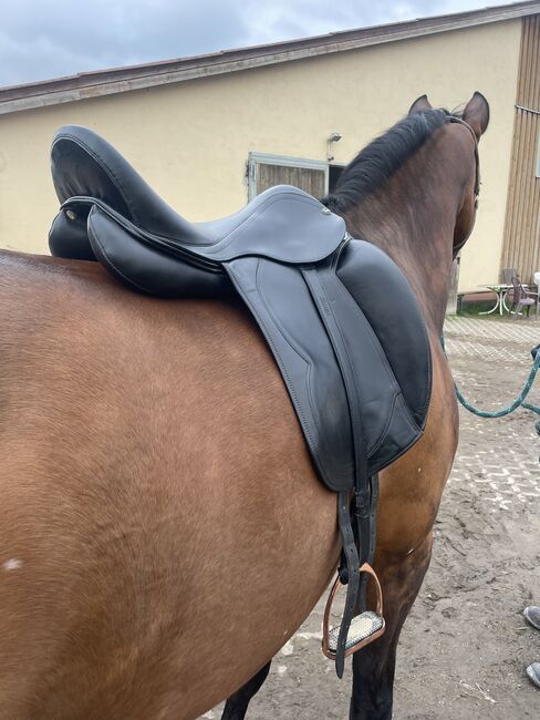 Maxflex Melina Monoblatt Dressur 17,5/18“, Maxflex Melina, Nina, Dressage Saddle, Herzogenaurach , Image 4