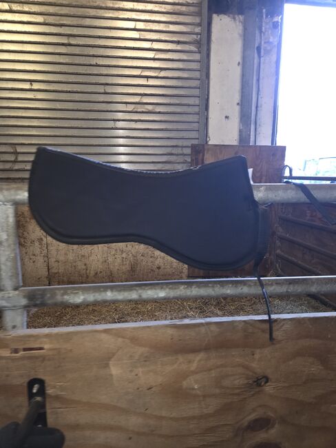 Memory Foam Sattelpad Felix Bühler, Felix Bühler, Chiara Reichardt, Andere Pads, Schönefeld