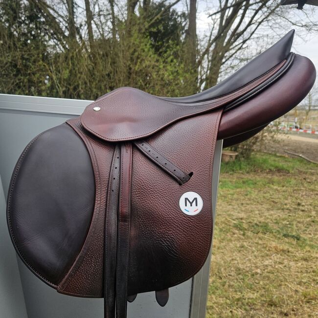 Meyer Sellerie Springsattel (ähnlich CWD und Amerigo, Meyer Sellerie , Isabell Muskopf , Springsattel, Wiesbaden, Abbildung 2