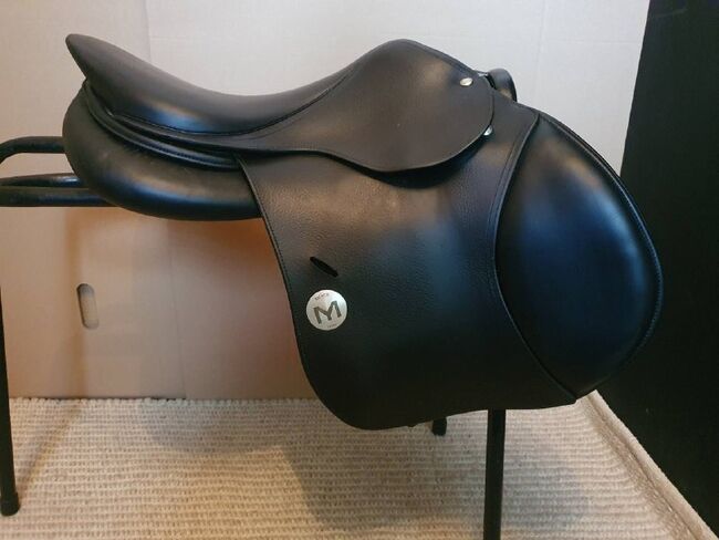 Meyer Springsattel 17" – Qualität, Komfort & Leistung, Will, Jumping Saddle, berlin