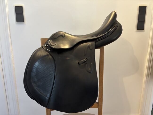 Michel Robert Prestige Springsattel Schwarz mit X-Technology, Prestige Italy Michel Robert Springsattel schwarz mit X-Technology, Julia, Jumping Saddle, Lünen