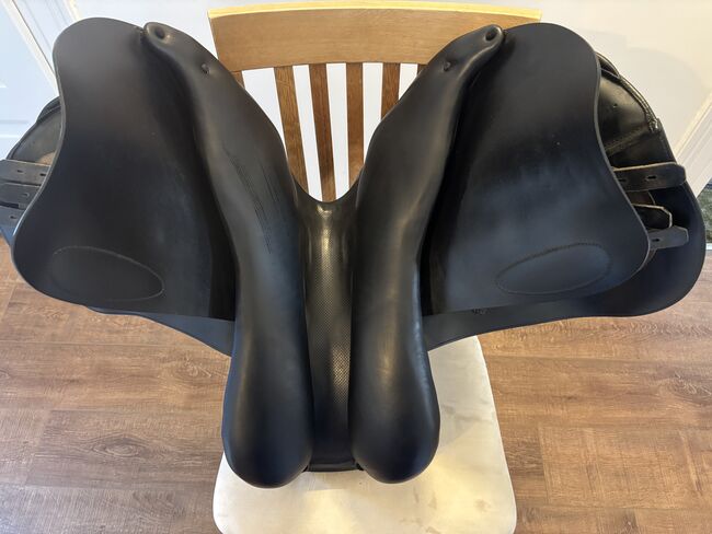 Michel Robert Prestige Springsattel Schwarz mit X-Technology, Prestige Italy Michel Robert Springsattel schwarz mit X-Technology, Julia, Jumping Saddle, Lünen, Image 2